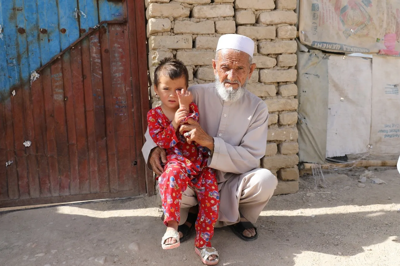 Community Leaders' Role in Polio Eradication: Fighting Rumors and Promoting Vaccination